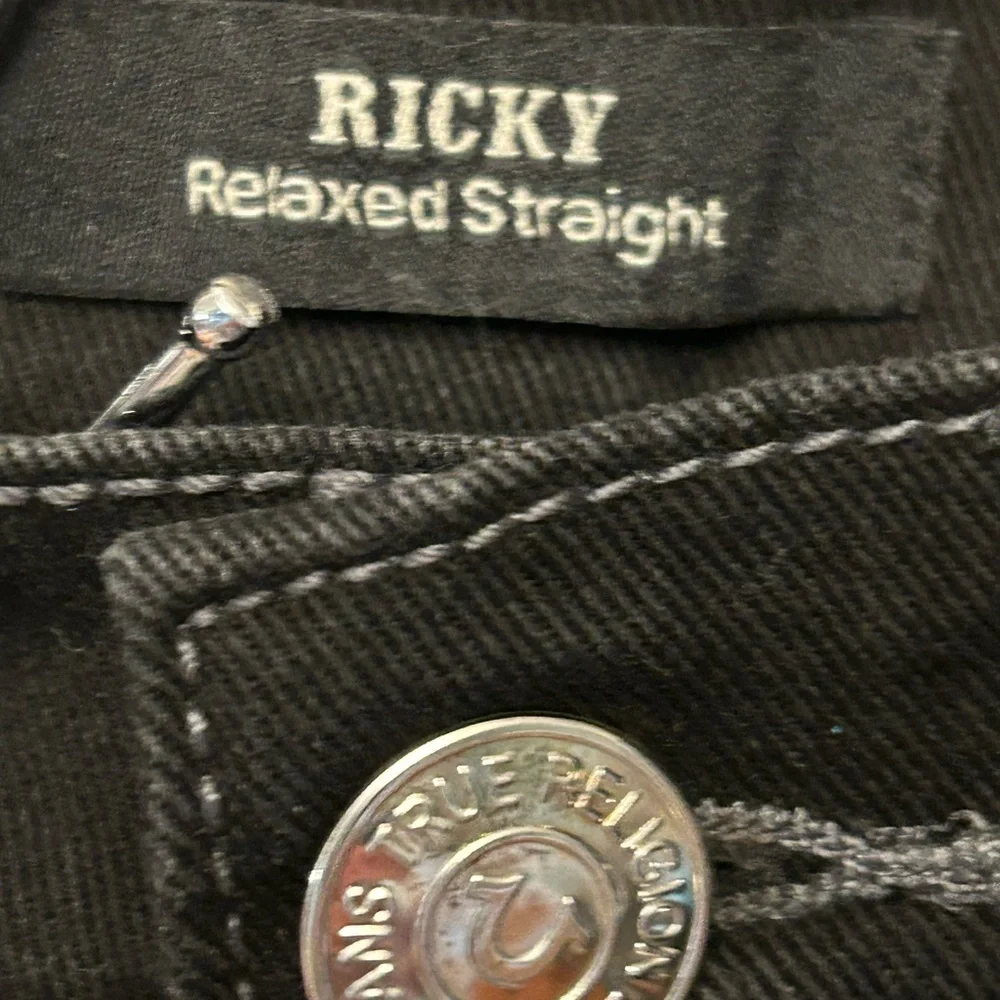 True Religion Ricky Relaxed Straight flap. Black size 32. Great shape!